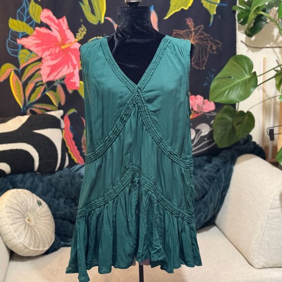 CURATIONS Sleeveless Tiered Surplice Viscose Tunic Blouse, Green, Large - Picture 6 of 15